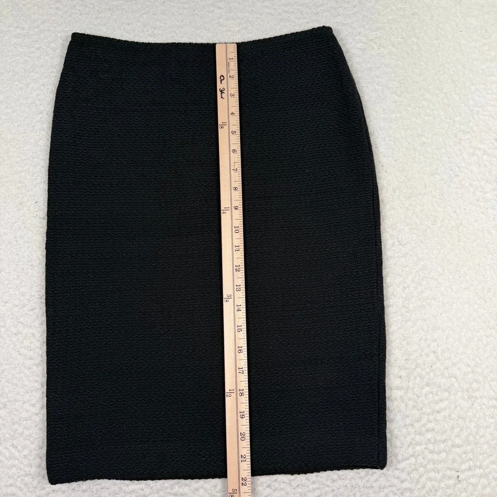 St.‎ John Pencil Skirt Women Petite Black Santana Knit Textured Professional